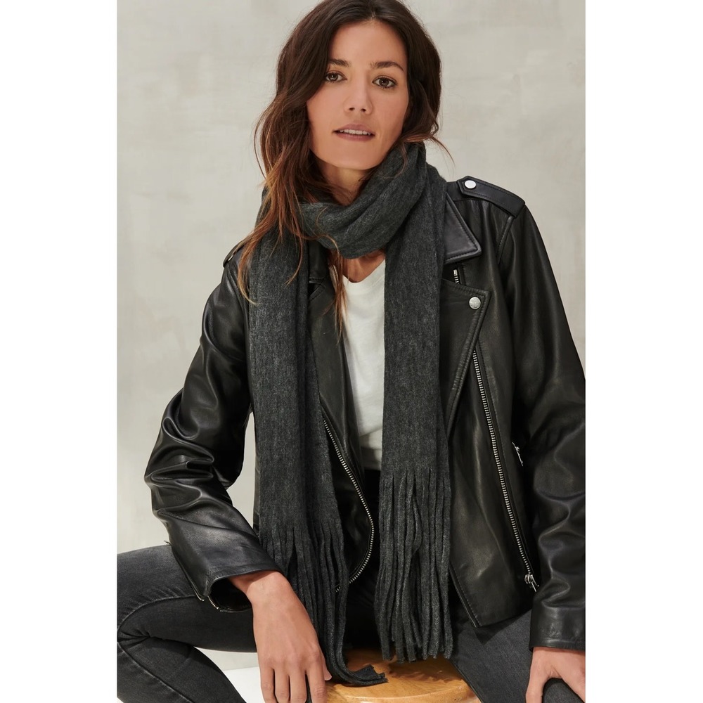 NWT Lucky Brand Solid Brushed Scarf Charcoal Grey Fringe Winter Wrap Chunky
